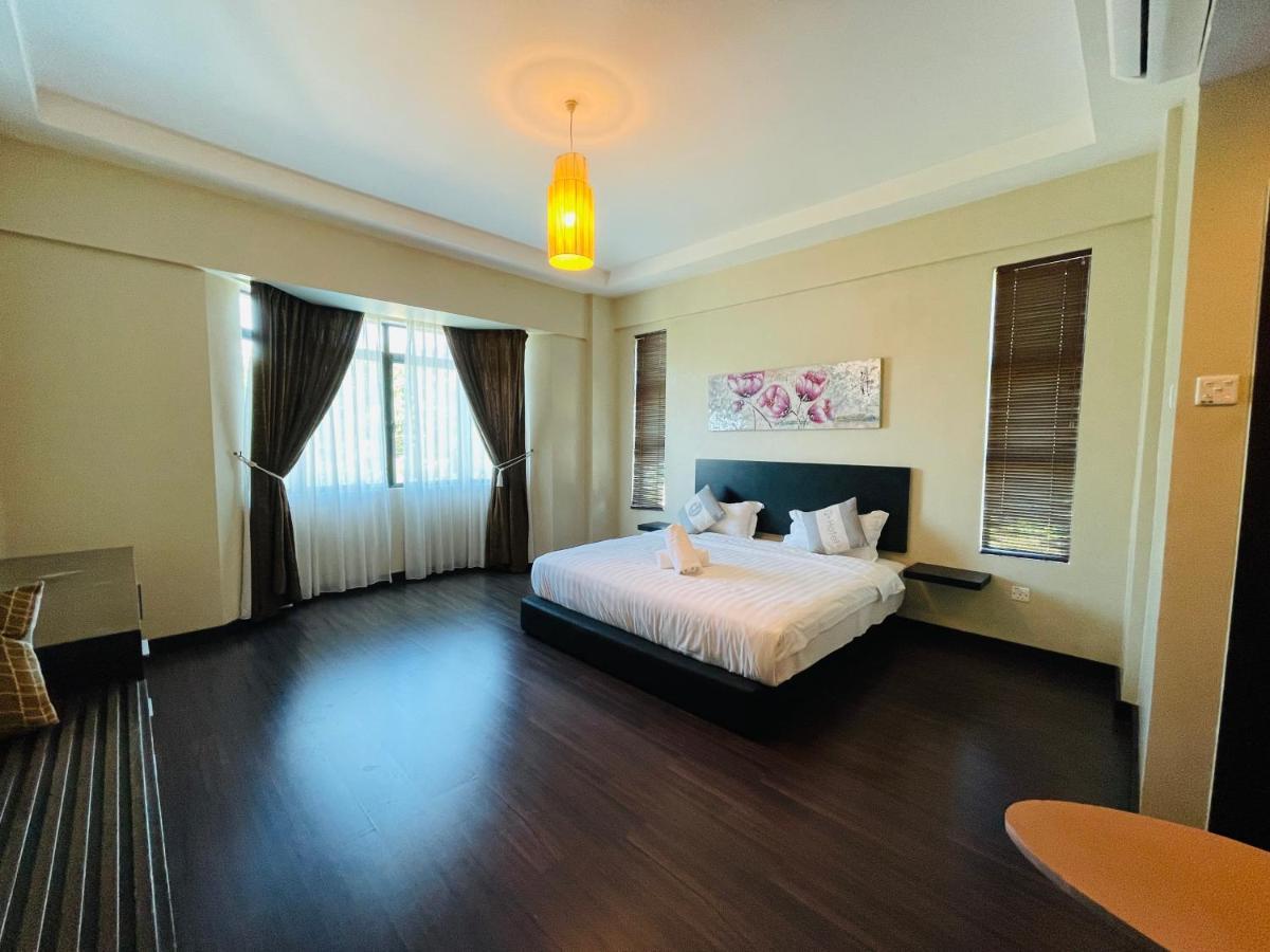 Aa Residen Luxury Condo Homestay 18Mins Walk Tanjung Aru Beach & Golf Course, Not Beach Side Resort Кота-Кинабалу Экстерьер фото