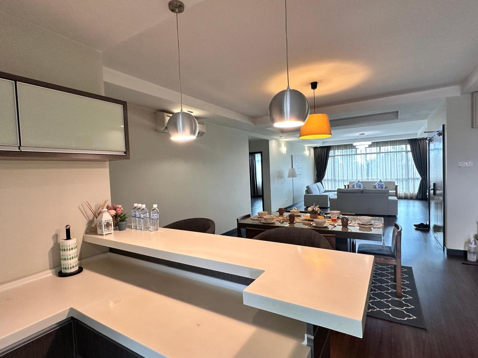 Aa Residen Luxury Condo Homestay 18Mins Walk Tanjung Aru Beach & Golf Course, Not Beach Side Resort Кота-Кинабалу Экстерьер фото